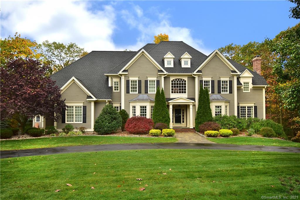 Beautiful large house with green lawn